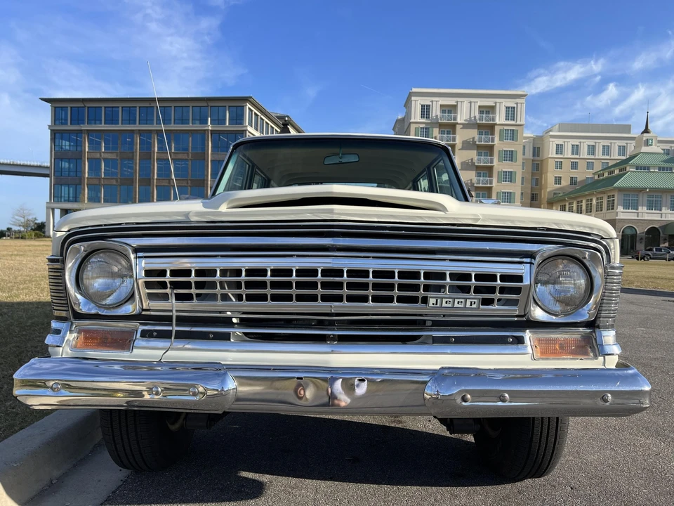 1973 Jeep SJ Wagoneer - Image 9 of 31