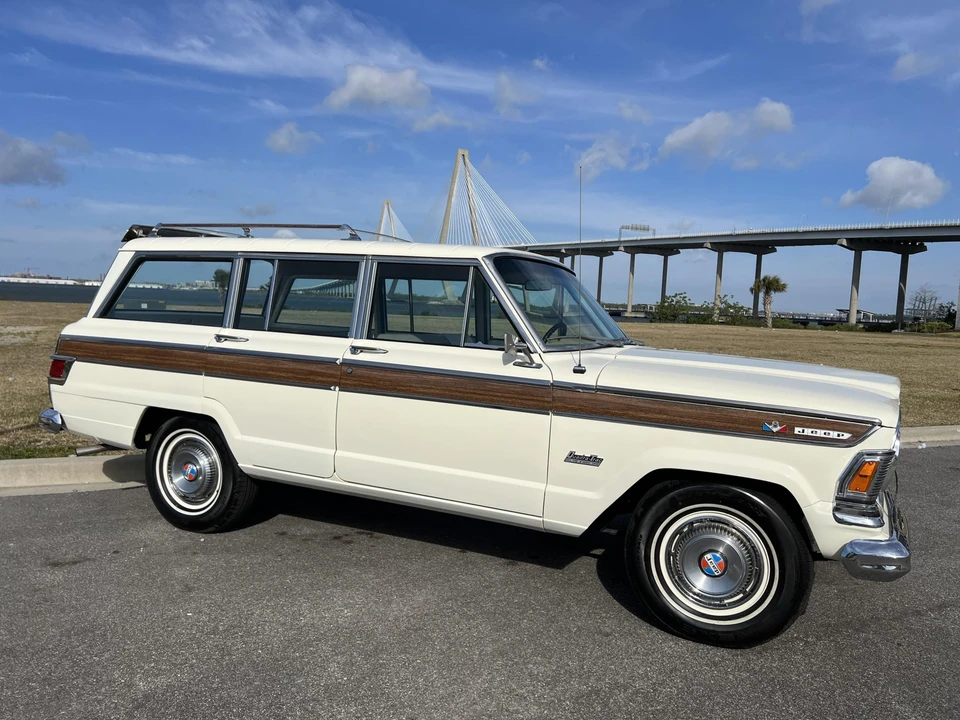 1973 Jeep SJ Wagoneer - Image 2 of 31