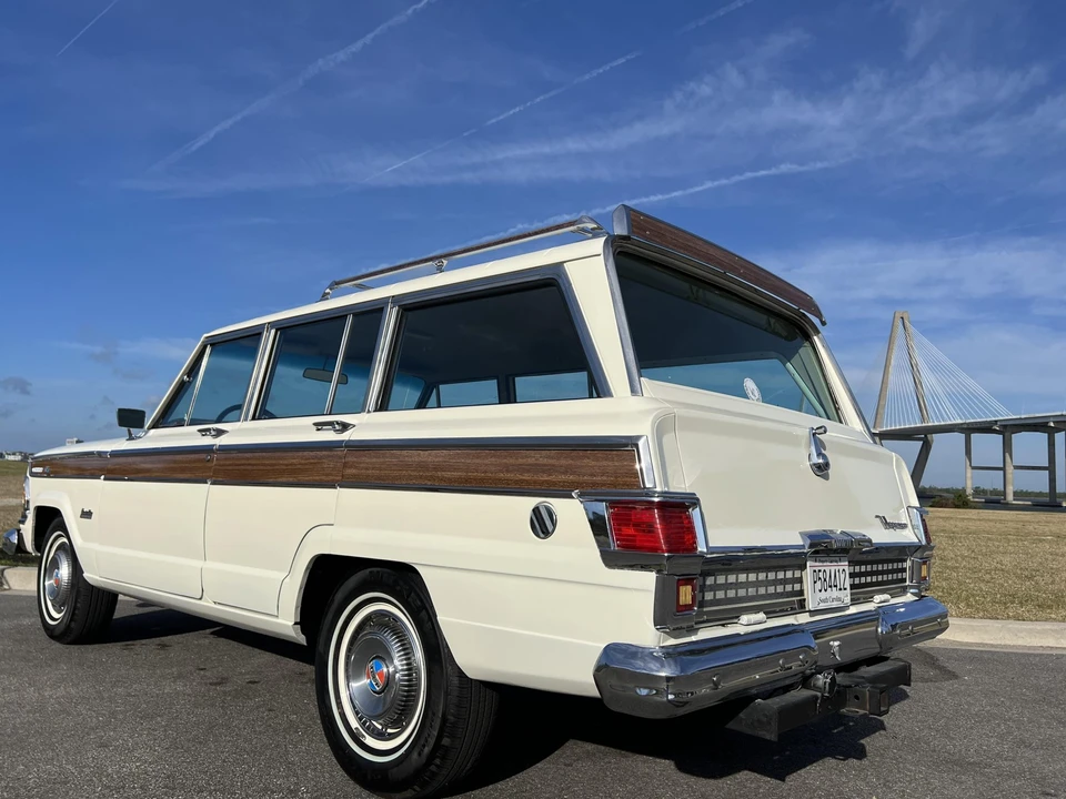 1973 Jeep SJ Wagoneer - Image 14 of 31