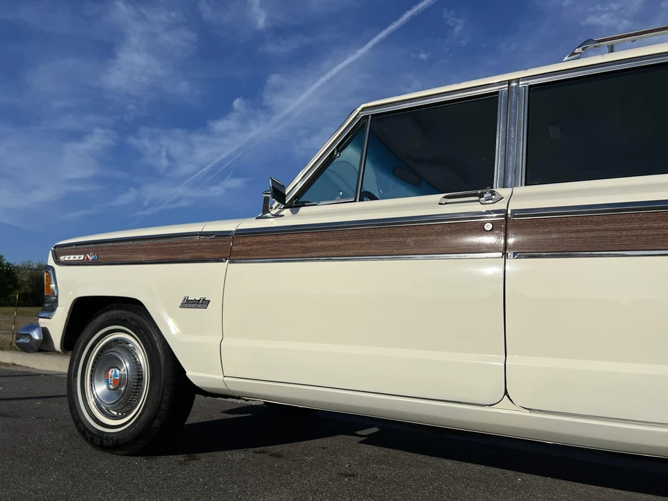 1973 Jeep SJ Wagoneer - Image 19 of 31