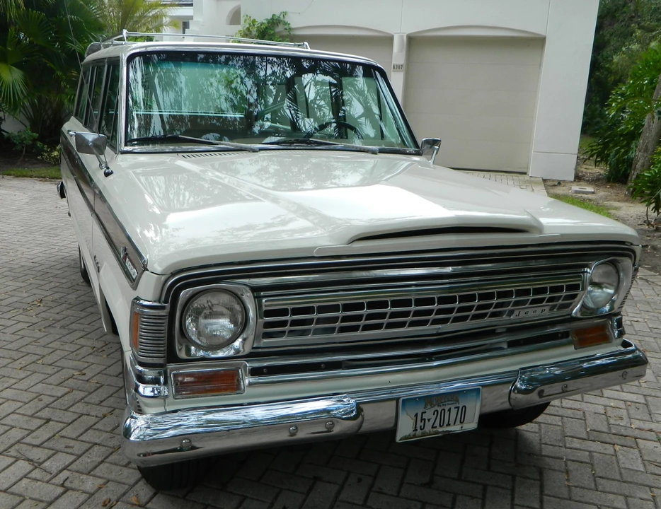 1973 Jeep SJ Wagoneer - Image 5 of 31