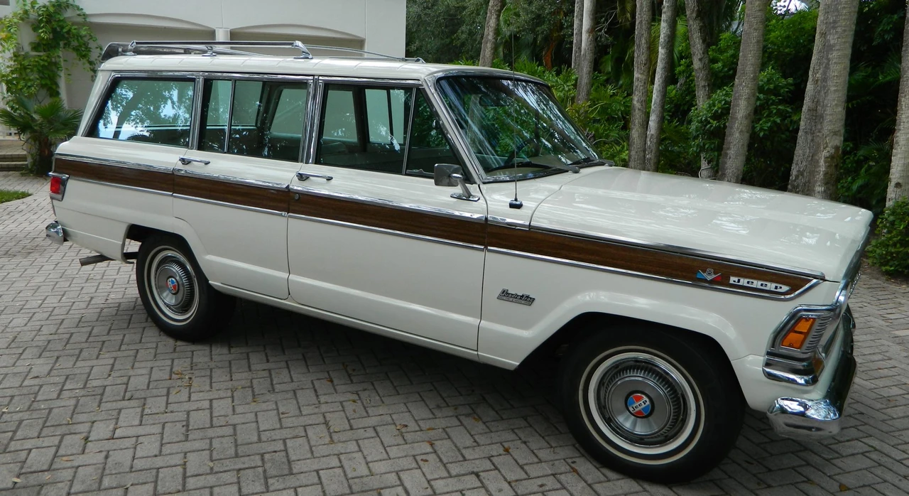 1973 Jeep SJ Wagoneer - Image 2 of 31