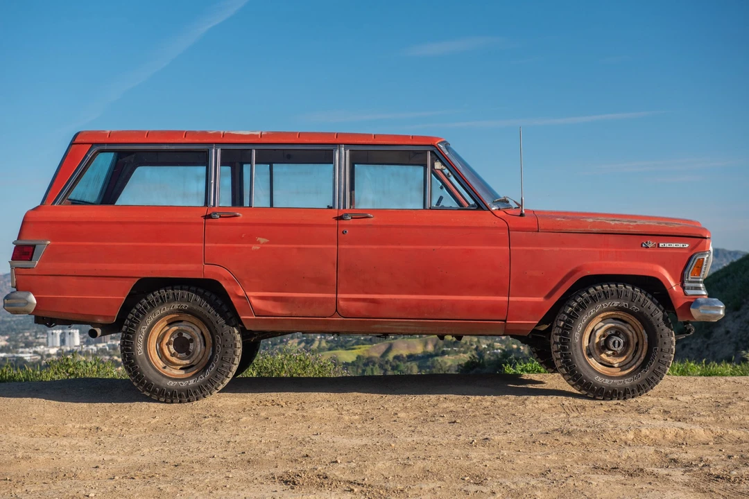 1973 Jeep SJ Wagoneer - Image 9 of 31
