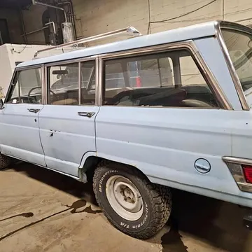 1973 Jeep Wagoneer