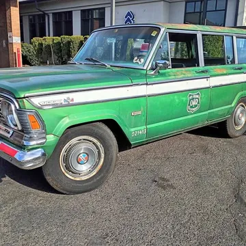 1973 Jeep Wagoneer Series I Sport Utility 4D