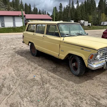 1973 Jeep Wagoneer