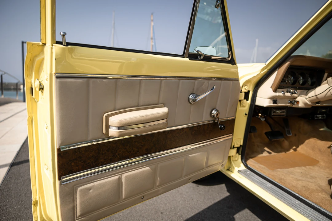 1973 Jeep SJ Wagoneer - Image 9 of 31