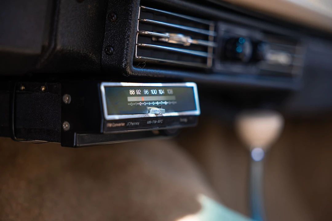 1973 Jeep SJ Wagoneer - Image 17 of 31