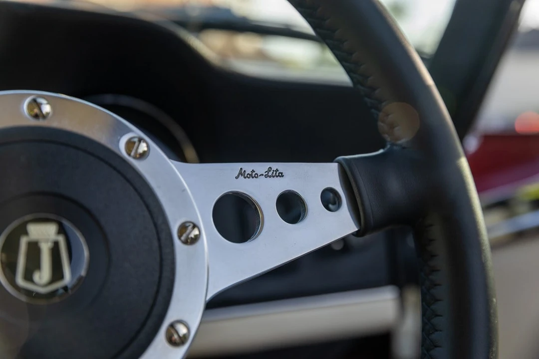 1973 Jensen Interceptor - Image 26 of 30