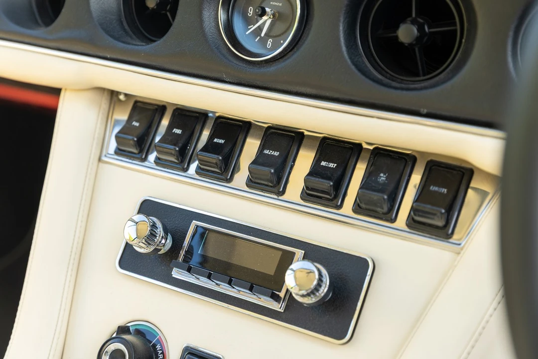 1973 Jensen Interceptor - Image 27 of 30