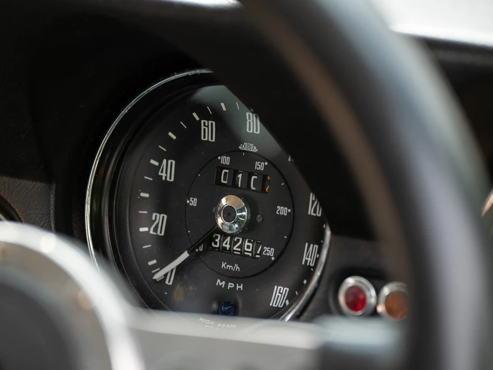 1973 Jensen Interceptor - Image 25 of 30