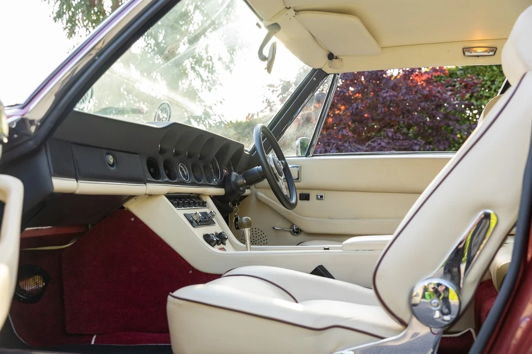 1973 Jensen Interceptor - Image 22 of 30