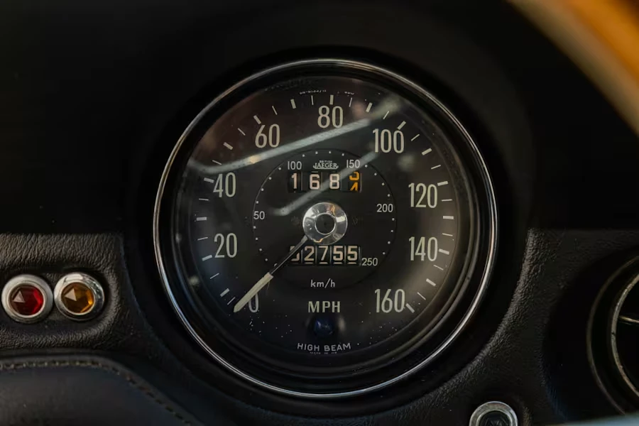 1973 Jensen Interceptor - Image 31 of 31