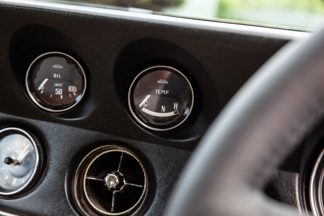 1973 Jensen Interceptor - Image 15 of 31