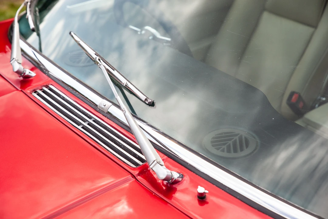 1973 Jensen Interceptor - Image 22 of 31