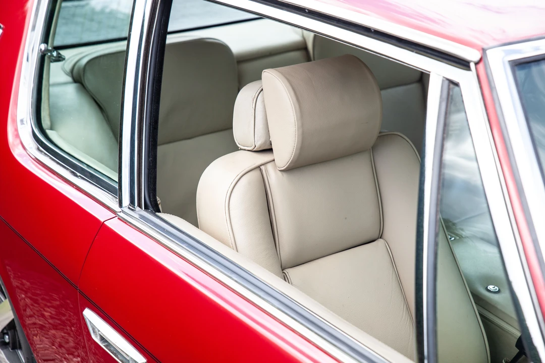 1973 Jensen Interceptor - Image 19 of 31