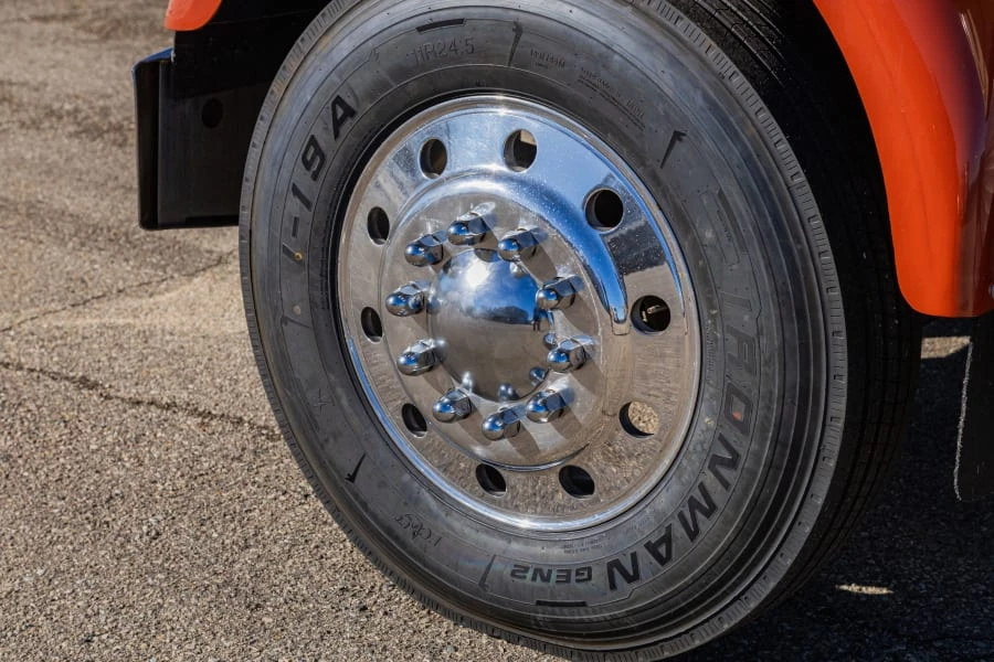 1973 Kenworth W900 - Image 19 of 31