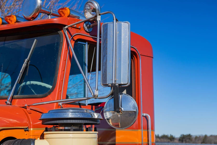 1973 Kenworth W900 - Image 11 of 31