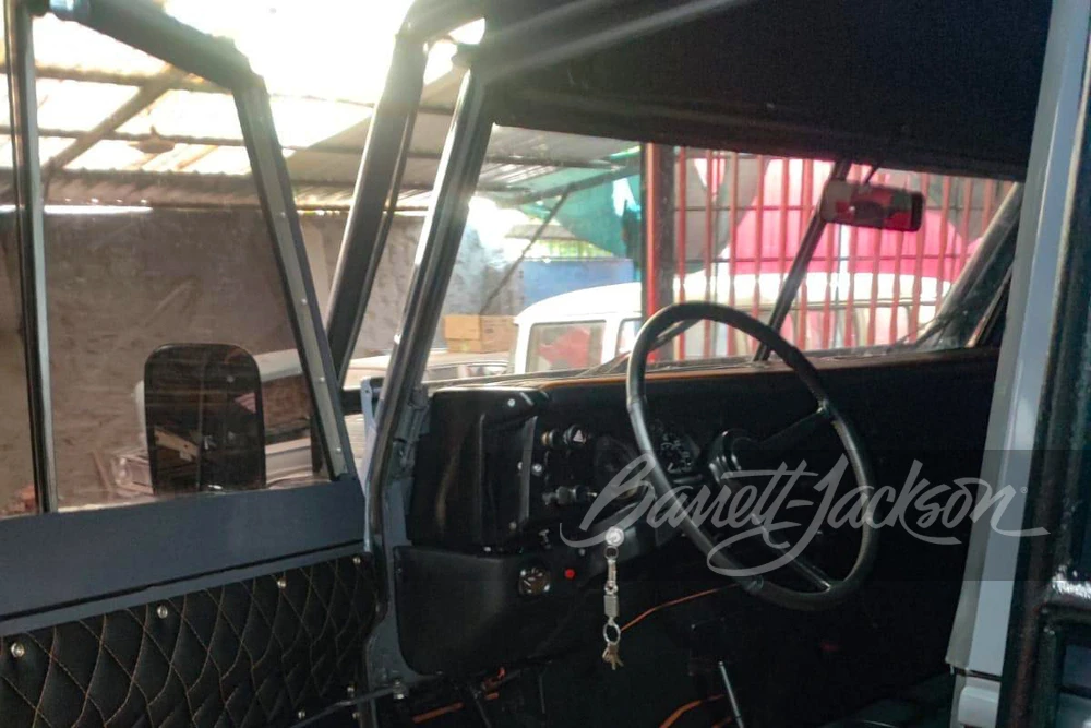 1973 Land Rover Defender - Image 8 of 9