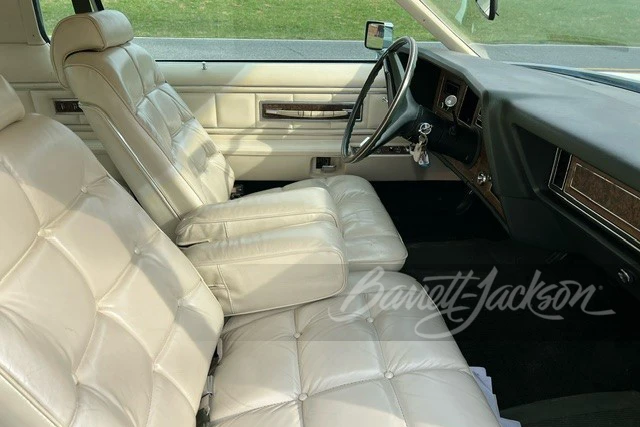 1973 Lincoln Continental Mark IV - Image 3 of 18