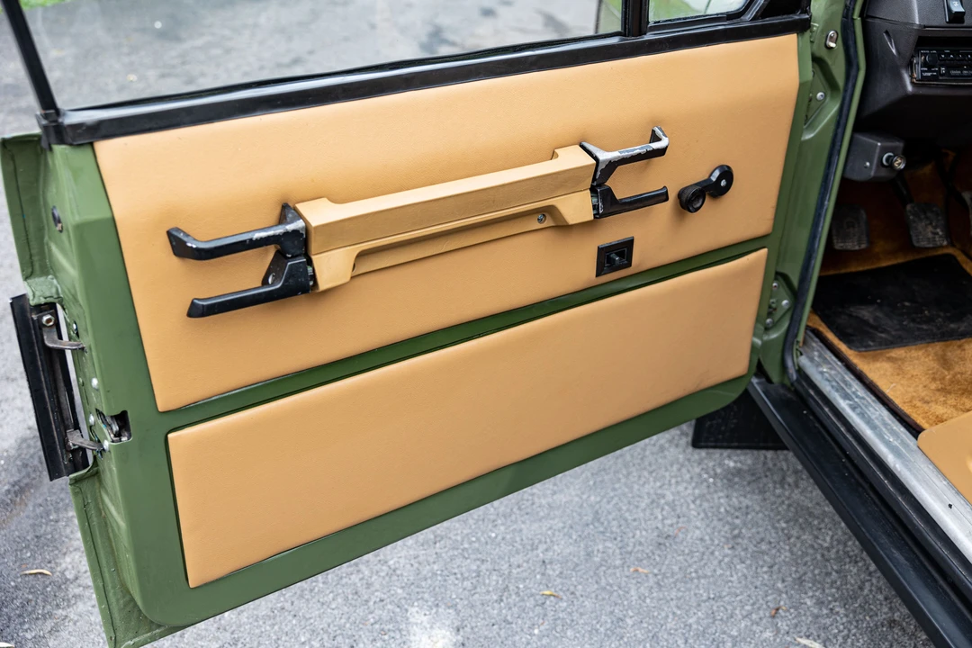 1973 Land Rover Range Rover Classic - Image 16 of 27