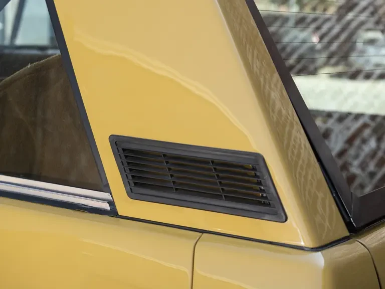 1973 Land Rover Range Rover Classic - Image 29 of 31