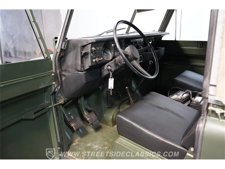 1973 Land Rover Series III 88 - Image 4 of 31
