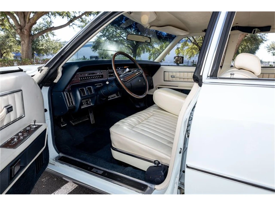 1973 Lincoln Continental 5th Gen - Image 21 of 31
