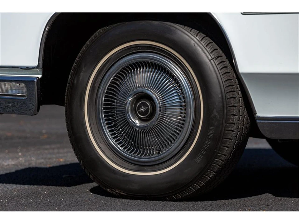 1973 Lincoln Continental 5th Gen - Image 19 of 31