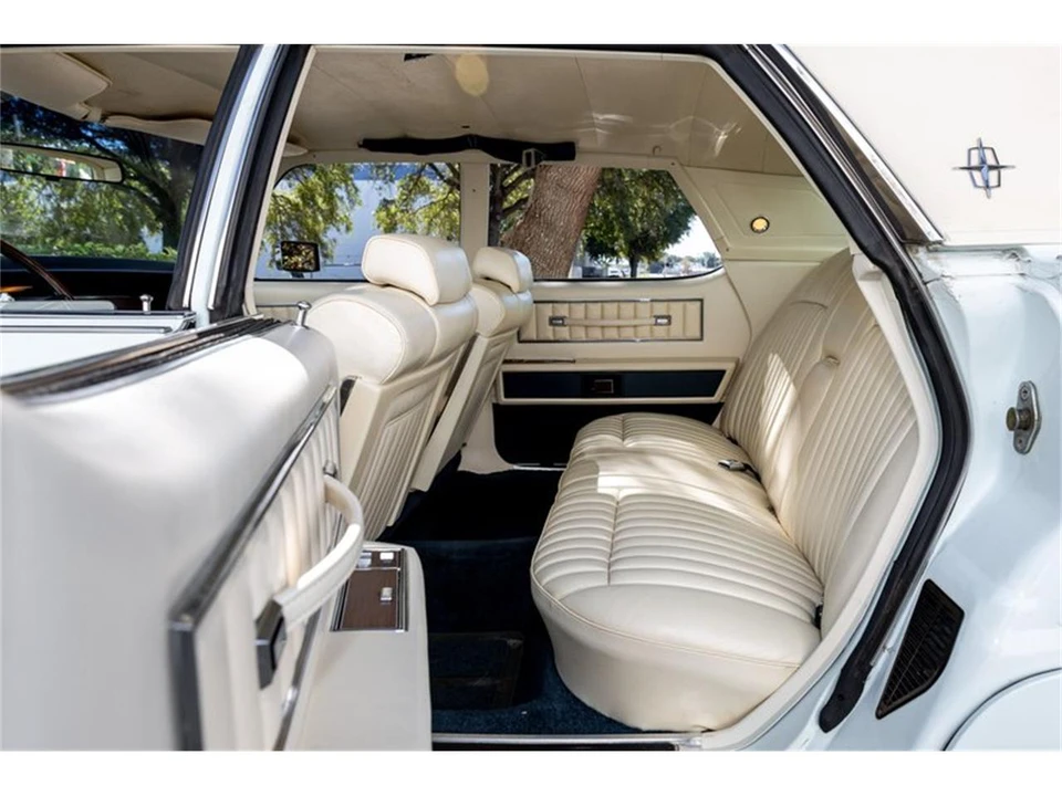 1973 Lincoln Continental 5th Gen - Image 24 of 31