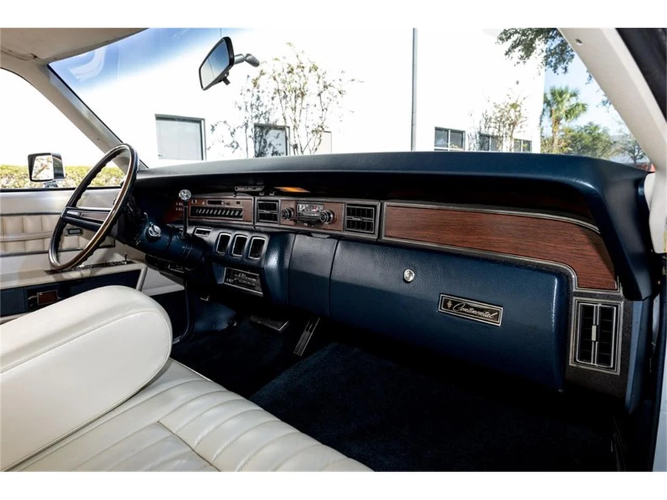 1973 Lincoln Continental 5th Gen - Image 30 of 31