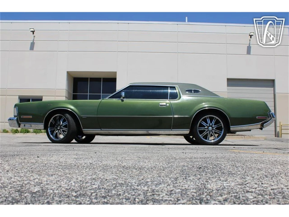 1973 Lincoln Continental 5th Gen - Image 24 of 31