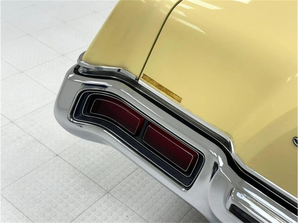 1973 Lincoln Continental 5th Gen - Image 20 of 31