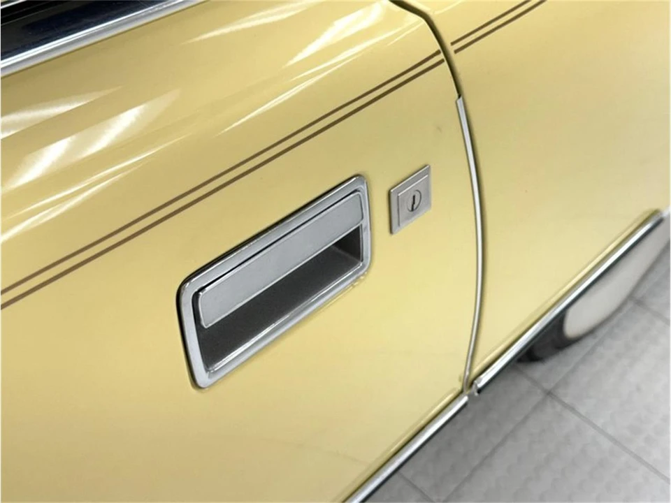 1973 Lincoln Continental 5th Gen - Image 16 of 31