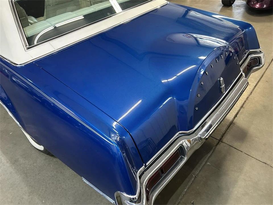 1973 Lincoln Continental 5th Gen - Image 26 of 31