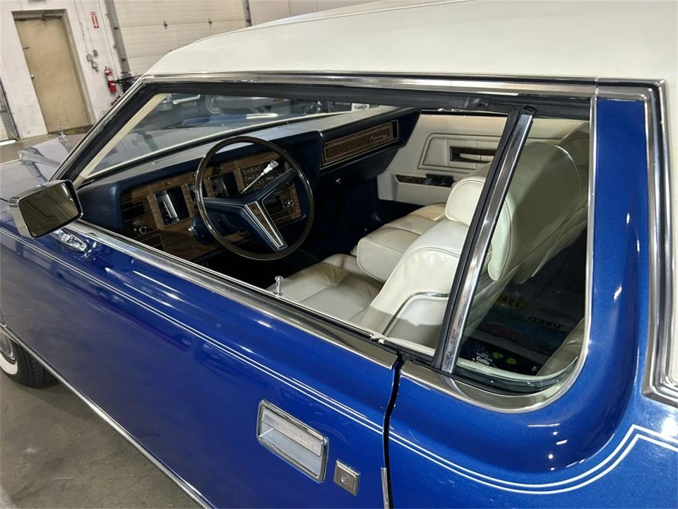 1973 Lincoln Continental 5th Gen - Image 30 of 31