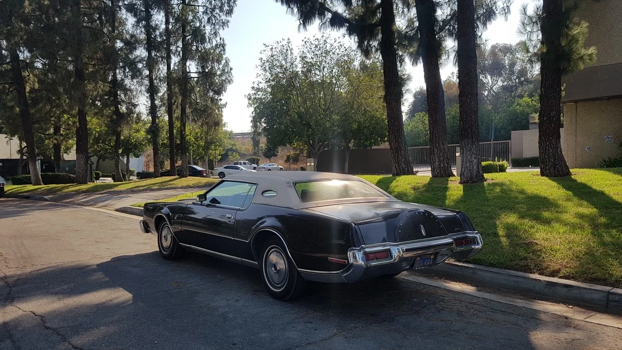 1973 Lincoln Continental 5th Gen - Image 4 of 21