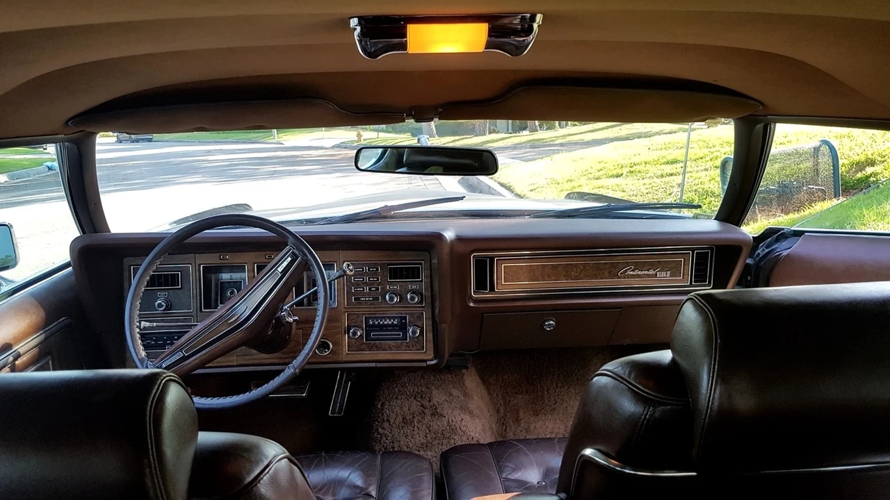 1973 Lincoln Continental 5th Gen - Image 19 of 21