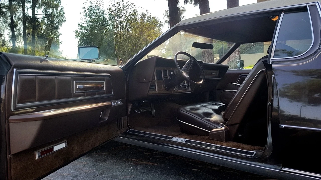1973 Lincoln Continental 5th Gen - Image 12 of 21