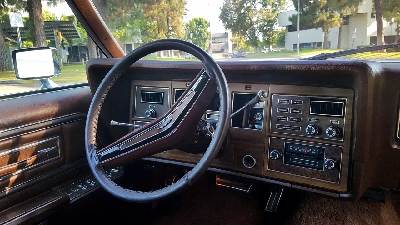 1973 Lincoln Continental 5th Gen - Image 17 of 21