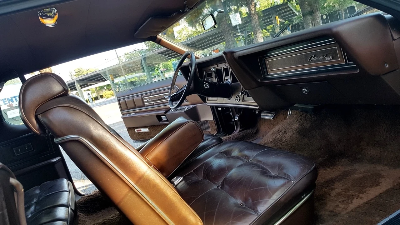1973 Lincoln Continental 5th Gen - Image 13 of 21