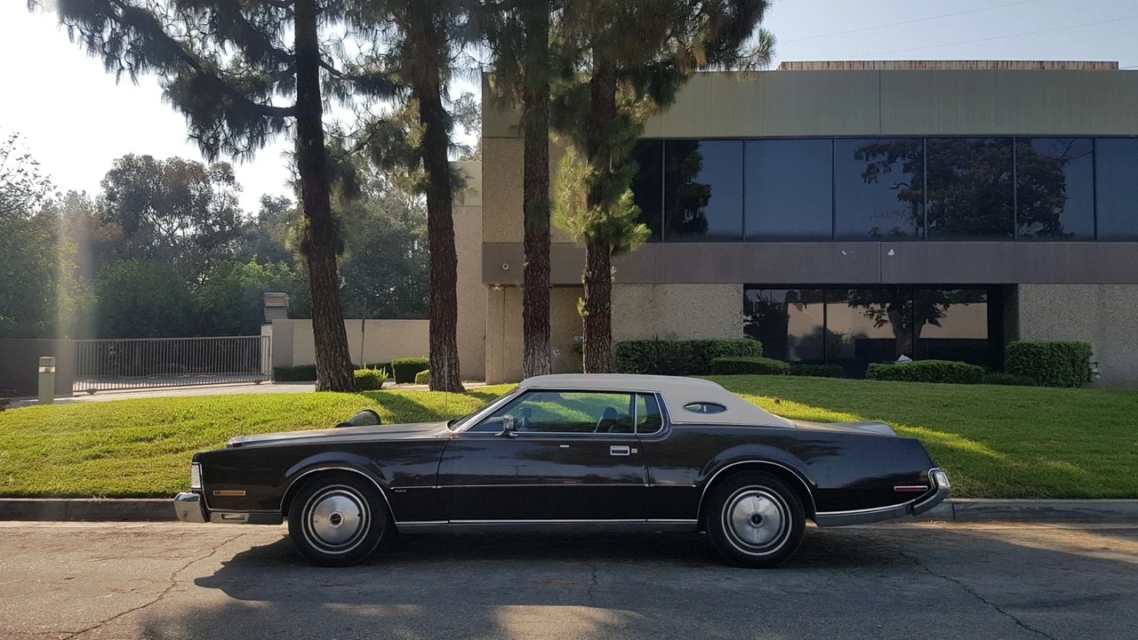 1973 Lincoln Continental 5th Gen - Image 5 of 21