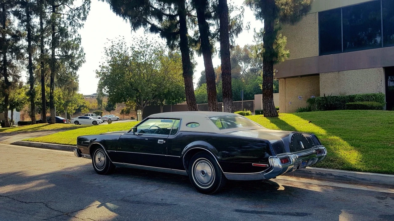 1973 Lincoln Continental 5th Gen - Image 7 of 21