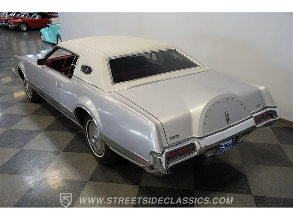 1973 Lincoln Continental 5th Gen - Image 28 of 31