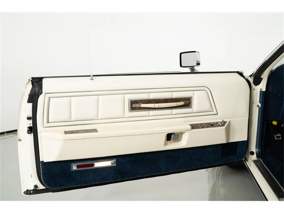 1973 Lincoln Continental 5th Gen - Image 20 of 31