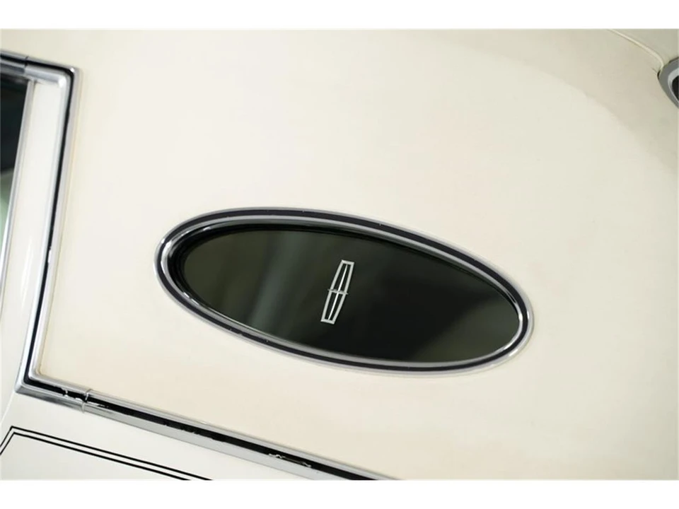 1973 Lincoln Continental 5th Gen - Image 11 of 31