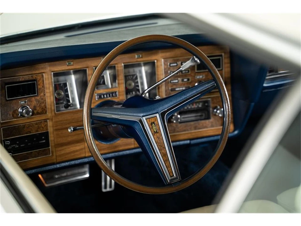 1973 Lincoln Continental 5th Gen - Image 26 of 31