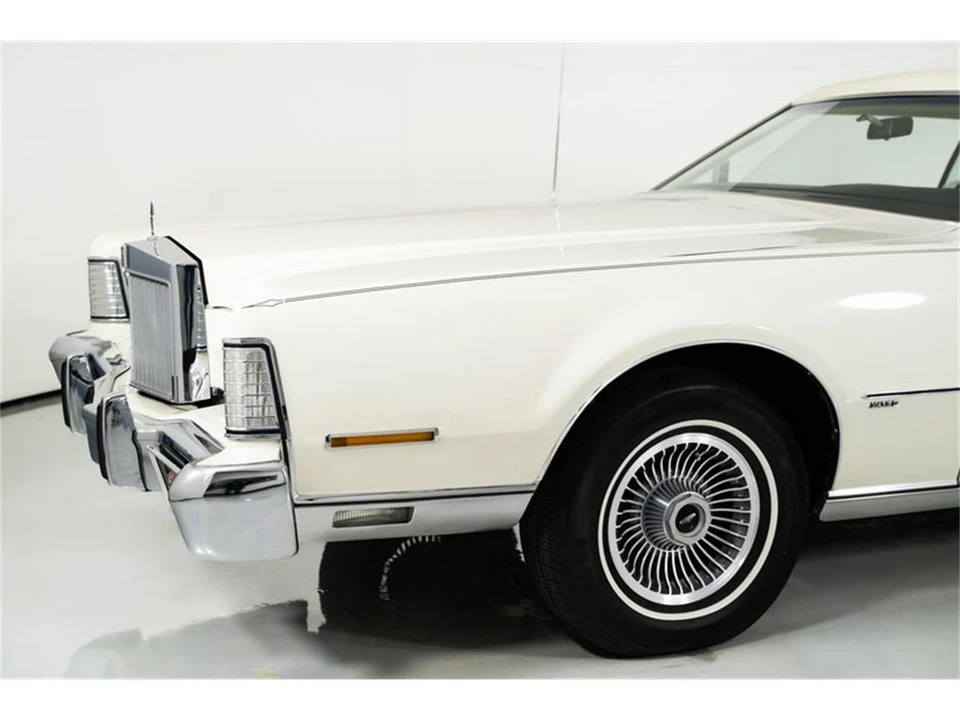 1973 Lincoln Continental 5th Gen - Image 5 of 31