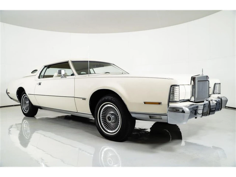 1973 Lincoln Continental 5th Gen - Image 18 of 31