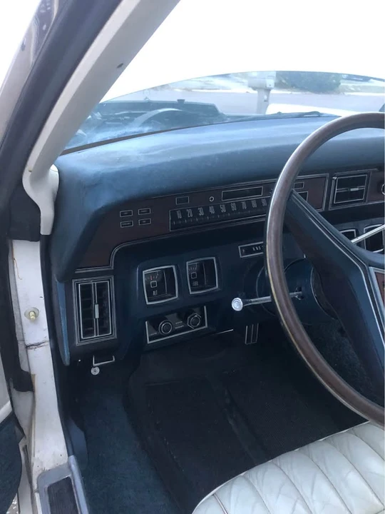 1973 Lincoln Continental 5th Gen - Image 10 of 14